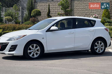 Хэтчбек Mazda 3 2010 в 