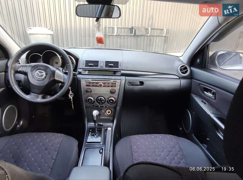 Седан Mazda 3 2007 в Первомайске