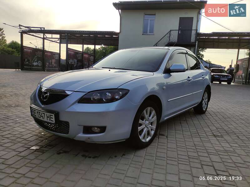 Седан Mazda 3 2007 в Первомайске