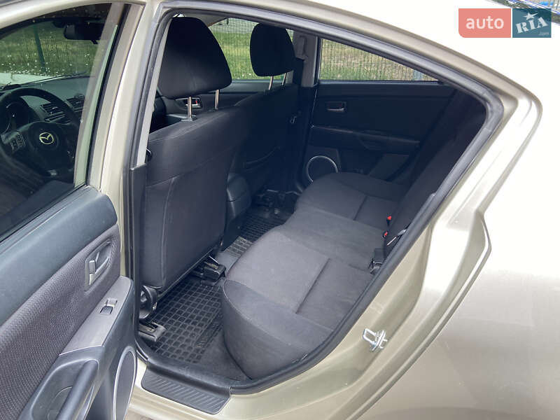 Седан Mazda 3 2007 в Києві
