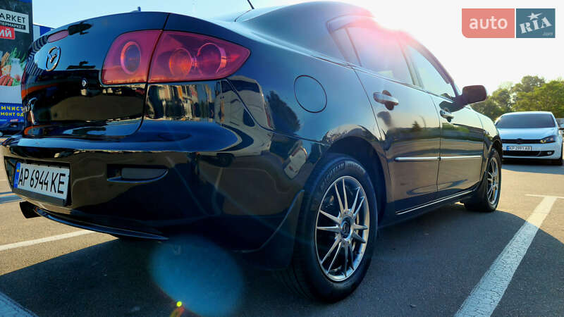 Седан Mazda 3 2005 в Запорожье