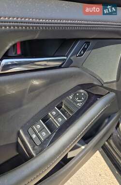 Седан Mazda 3 2021 в 