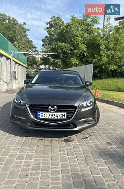 Седан Mazda 3 2017 в 