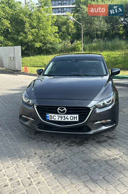 Седан Mazda 3 2017 в 
