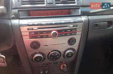 Седан Mazda 3 2007 в 