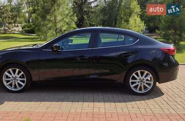 Седан Mazda 3 2016 в 
