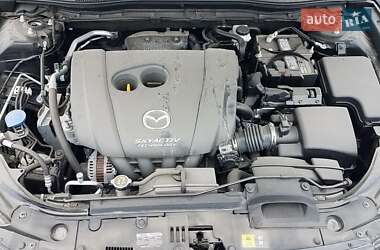 Седан Mazda 3 2016 в 