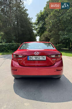 Седан Mazda 3 2016 в 