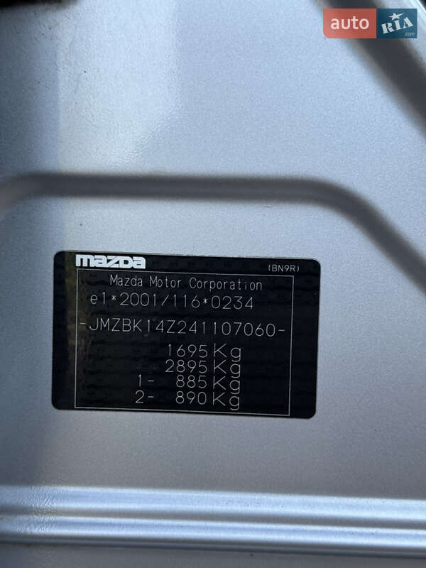 Хэтчбек Mazda 3 2003 в Славянске