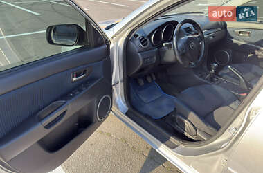 Хэтчбек Mazda 3 2005 в 