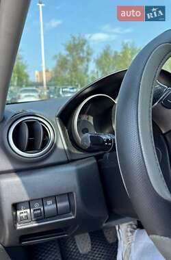 Хэтчбек Mazda 3 2006 в 