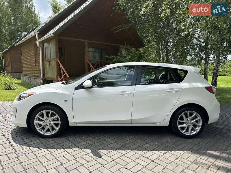 Хетчбек Mazda 3 2011 в Луцьку