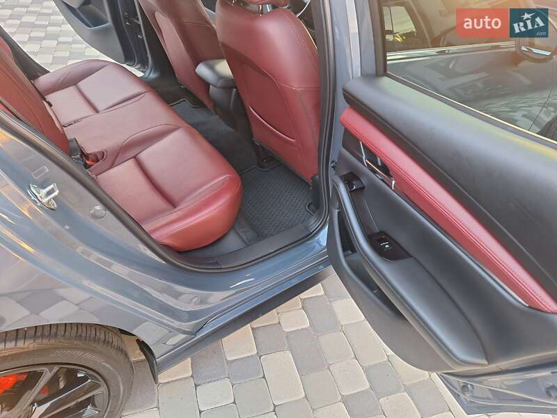 Хэтчбек Mazda 3 2021 в Черкассах