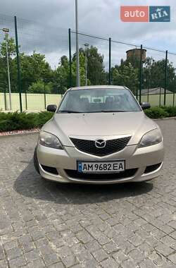 Хэтчбек Mazda 3 2005 в 
