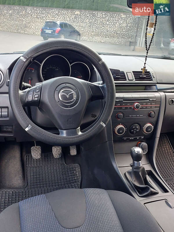 Хэтчбек Mazda 3 2006 в Тернополе