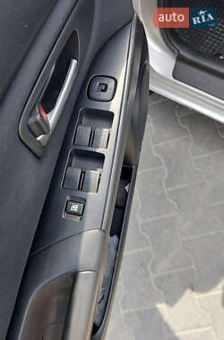 Хэтчбек Mazda 3 2006 в 