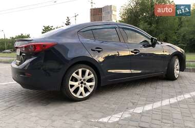Седан Mazda 3 2014 в Дніпрі