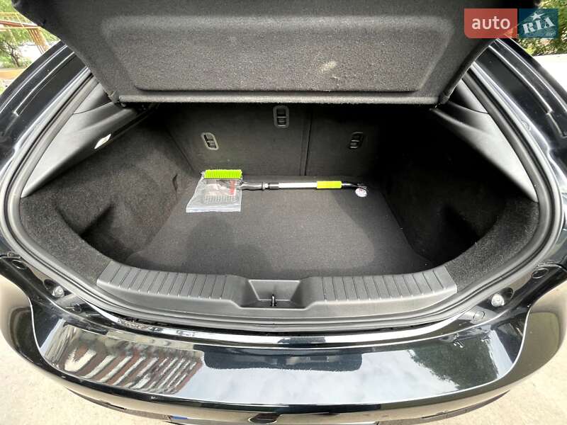 Хетчбек Mazda 3 2021 в Харкові