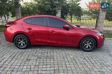 Седан Mazda 3 2015 в 