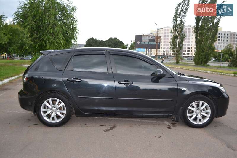 Хэтчбек Mazda 3 2006 в Городище