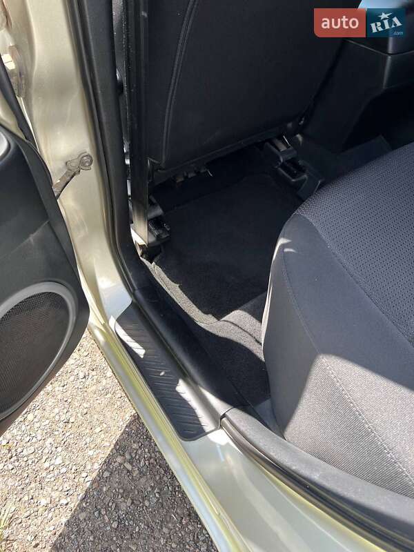 Седан Mazda 3 2008 в Рогатине фото 16 Седан Mazda 3 2008 в Рогатине