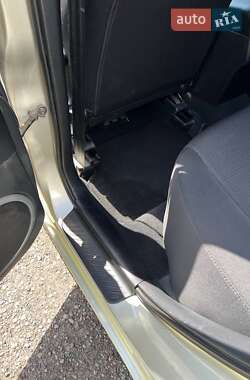Седан Mazda 3 2008 в 