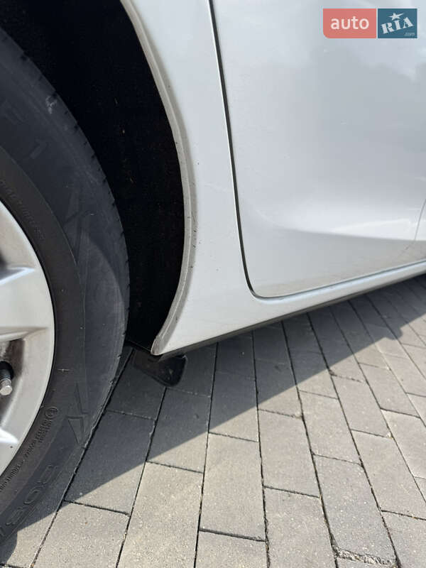 Седан Mazda 3 2011 в Одесі