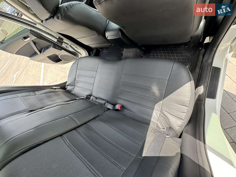 Седан Mazda 3 2011 в Одесі