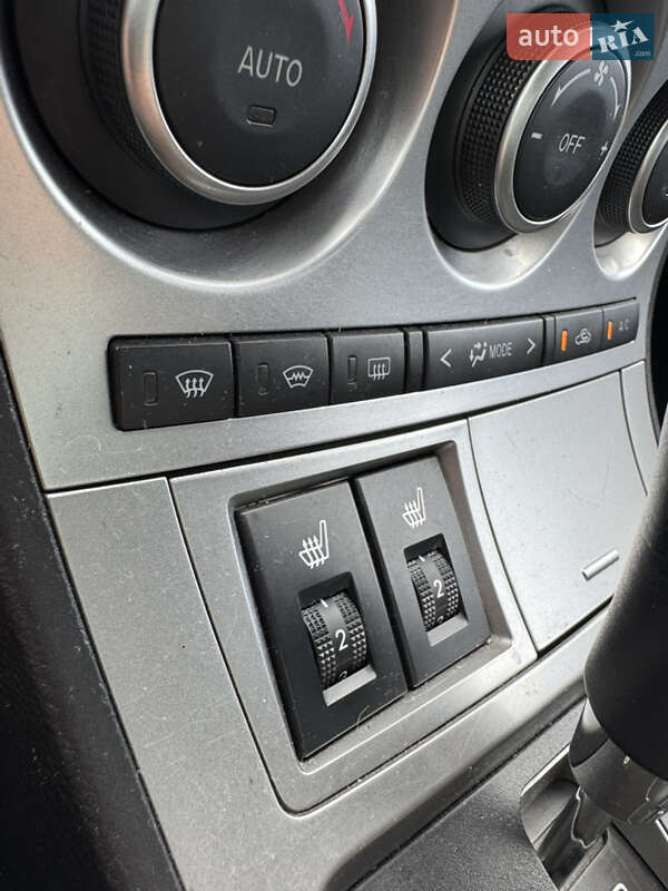 Седан Mazda 3 2011 в Одесі