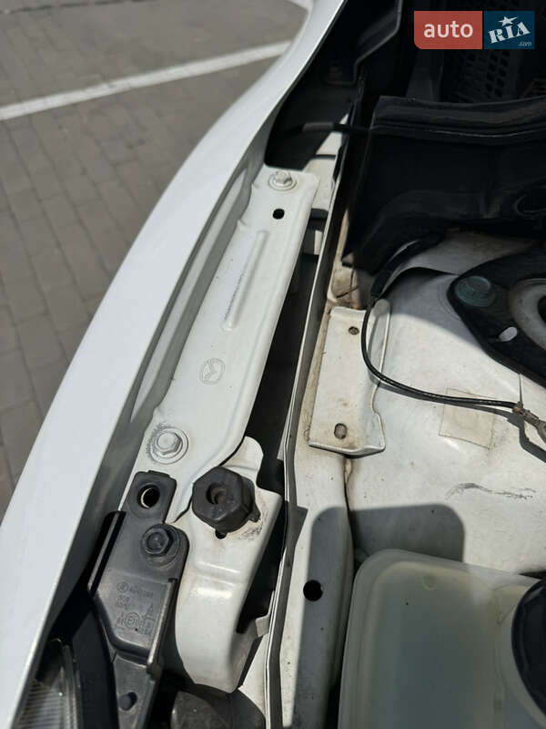 Седан Mazda 3 2011 в Одесі