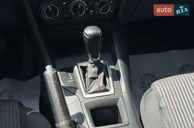 Седан Mazda 3 2013 в 