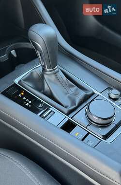 Седан Mazda 3 2023 в 