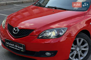 Хэтчбек Mazda 3 2007 в 