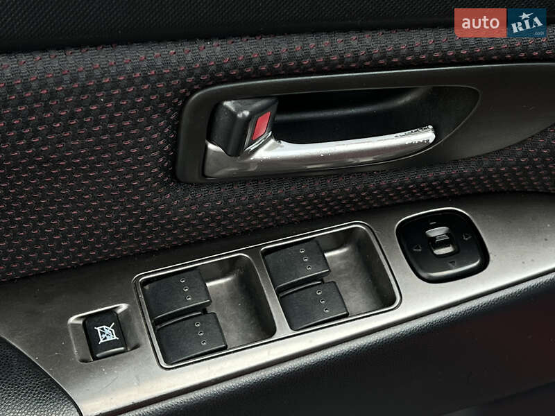 Хэтчбек Mazda 3 2007 в Николаеве фото 12 Хэтчбек Mazda 3 2007 в Николаеве