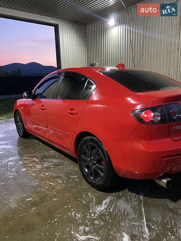 Седан Mazda 3 2006 в Ивано-Франковске