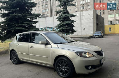 Хэтчбек Mazda 3 2008 в 
