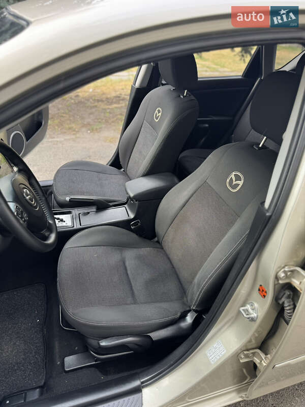 Хэтчбек Mazda 3 2008 в Днепре