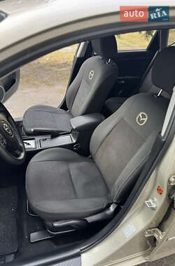 Хэтчбек Mazda 3 2008 в 
