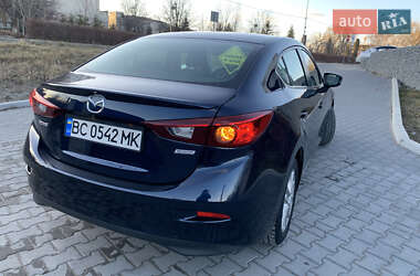 Седан Mazda 3 2014 в 