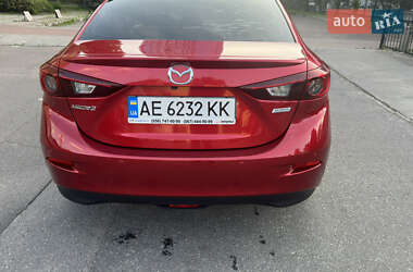Седан Mazda 3 2017 в 