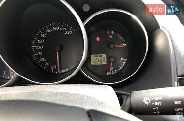 Хэтчбек Mazda 3 2006 в 