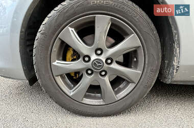 Хэтчбек Mazda 3 2010 в 
