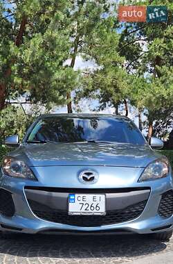 Хэтчбек Mazda 3 2013 в 