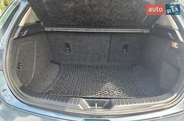Хэтчбек Mazda 3 2013 в 