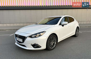Хетчбек Mazda 3 2015 в Києві