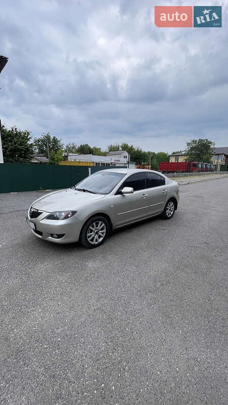 Седан Mazda 3 2007 в Умани