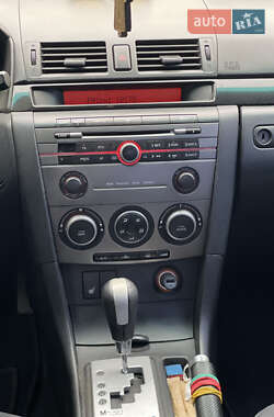 Седан Mazda 3 2007 в 