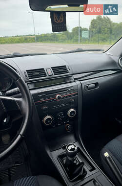 Хэтчбек Mazda 3 2006 в 