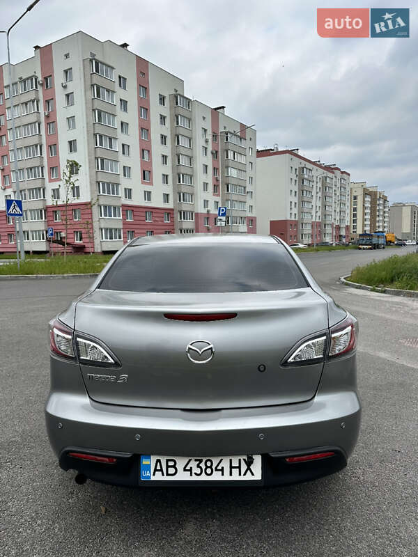 Седан Mazda 3 2011 в Вінниці