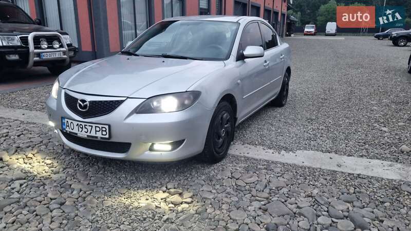 Mazda 3 2004